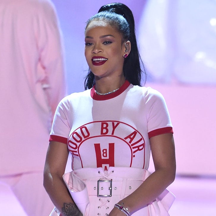 Rihanna 2016 MTV Video Music Awards Performance GIFs | POPSUGAR ...