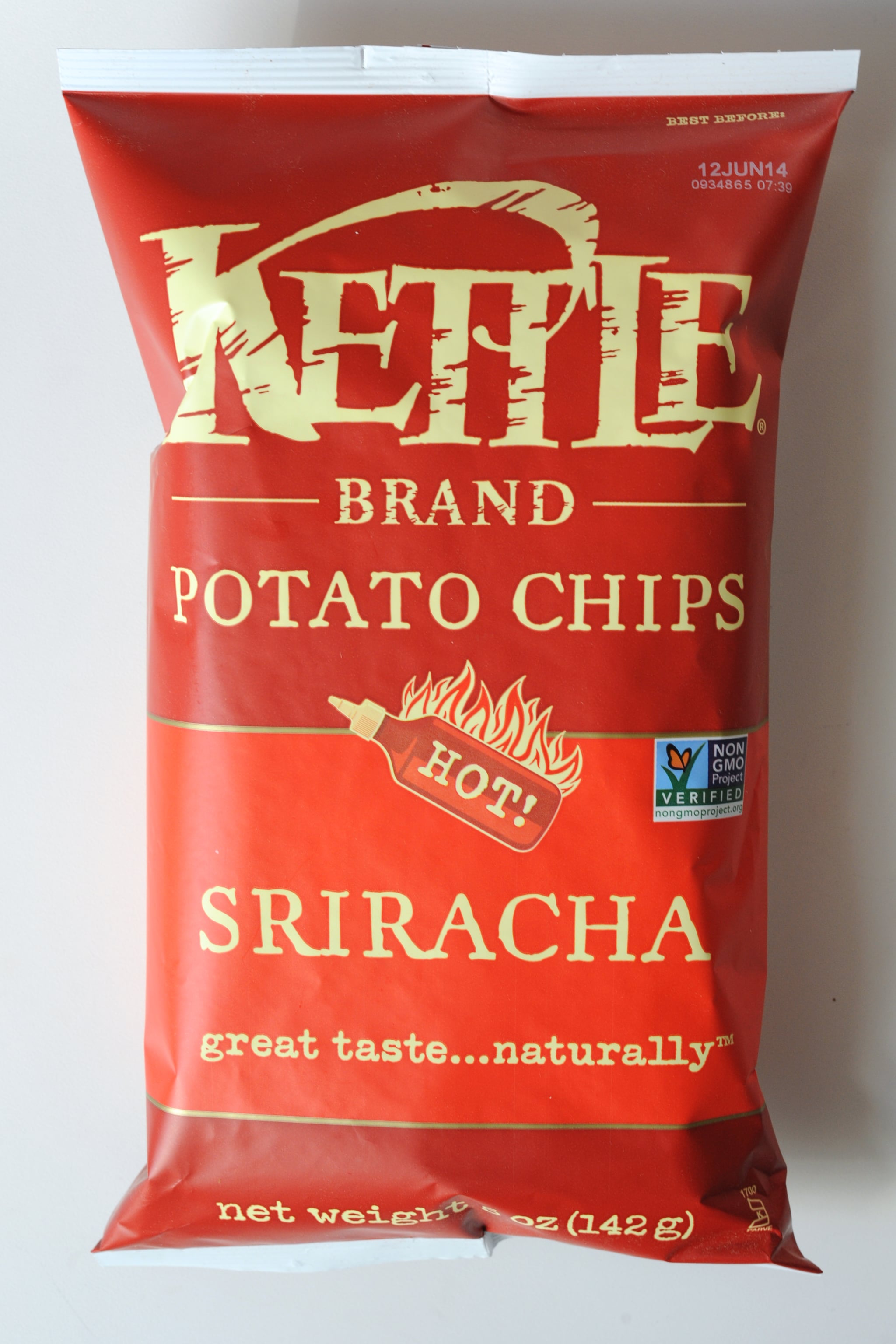 Kettle Brand Sriracha Potato Chips Review | POPSUGAR Food