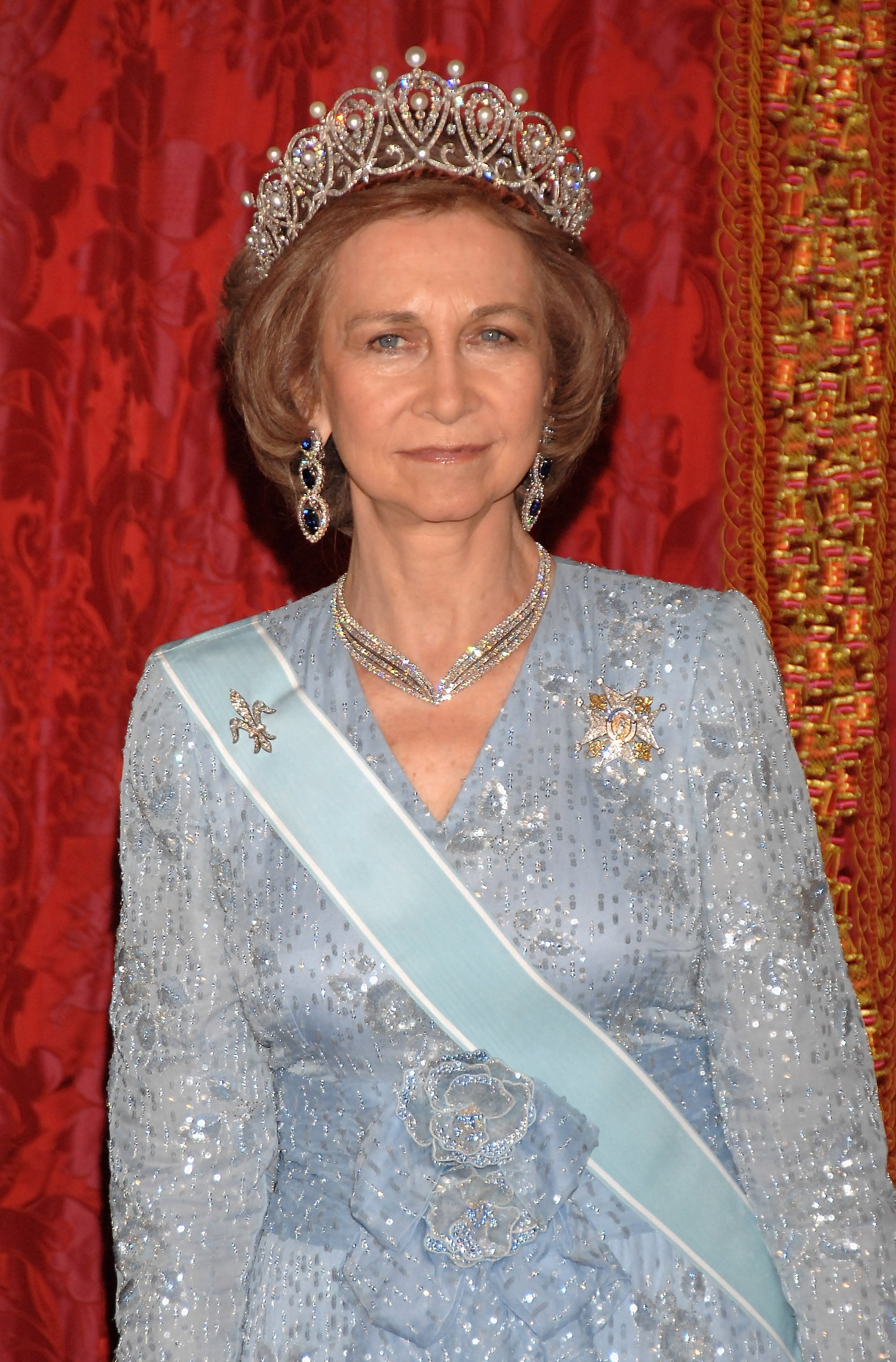 Spain: The Cartier Loop Tiara | The 10 Most Exquisite and Extravagant ...