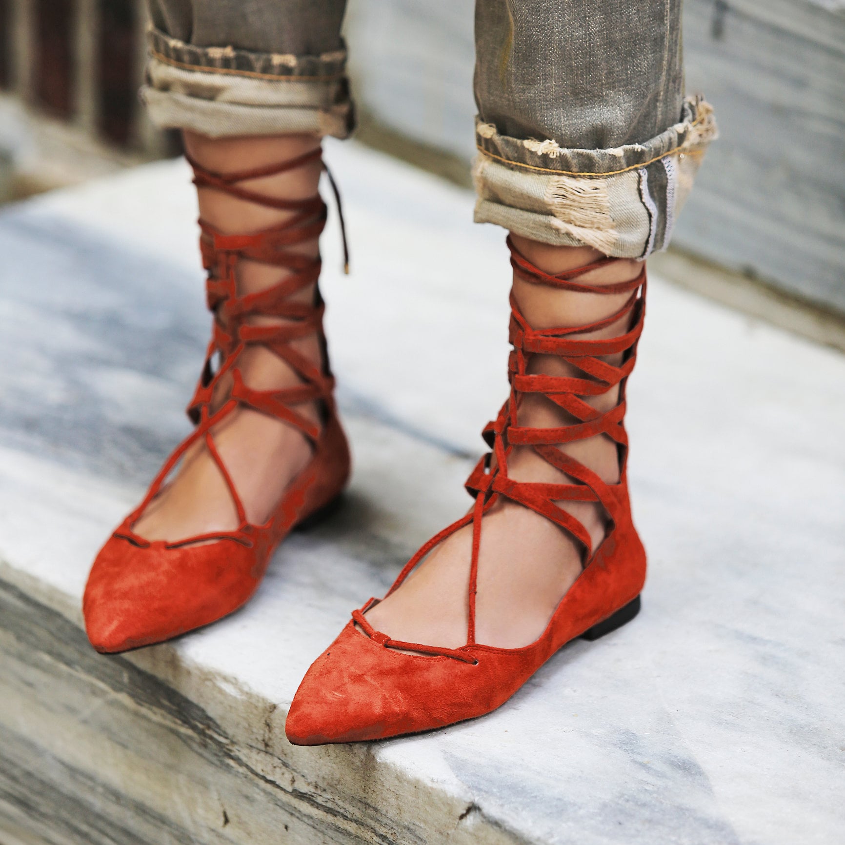 flat leg shoes