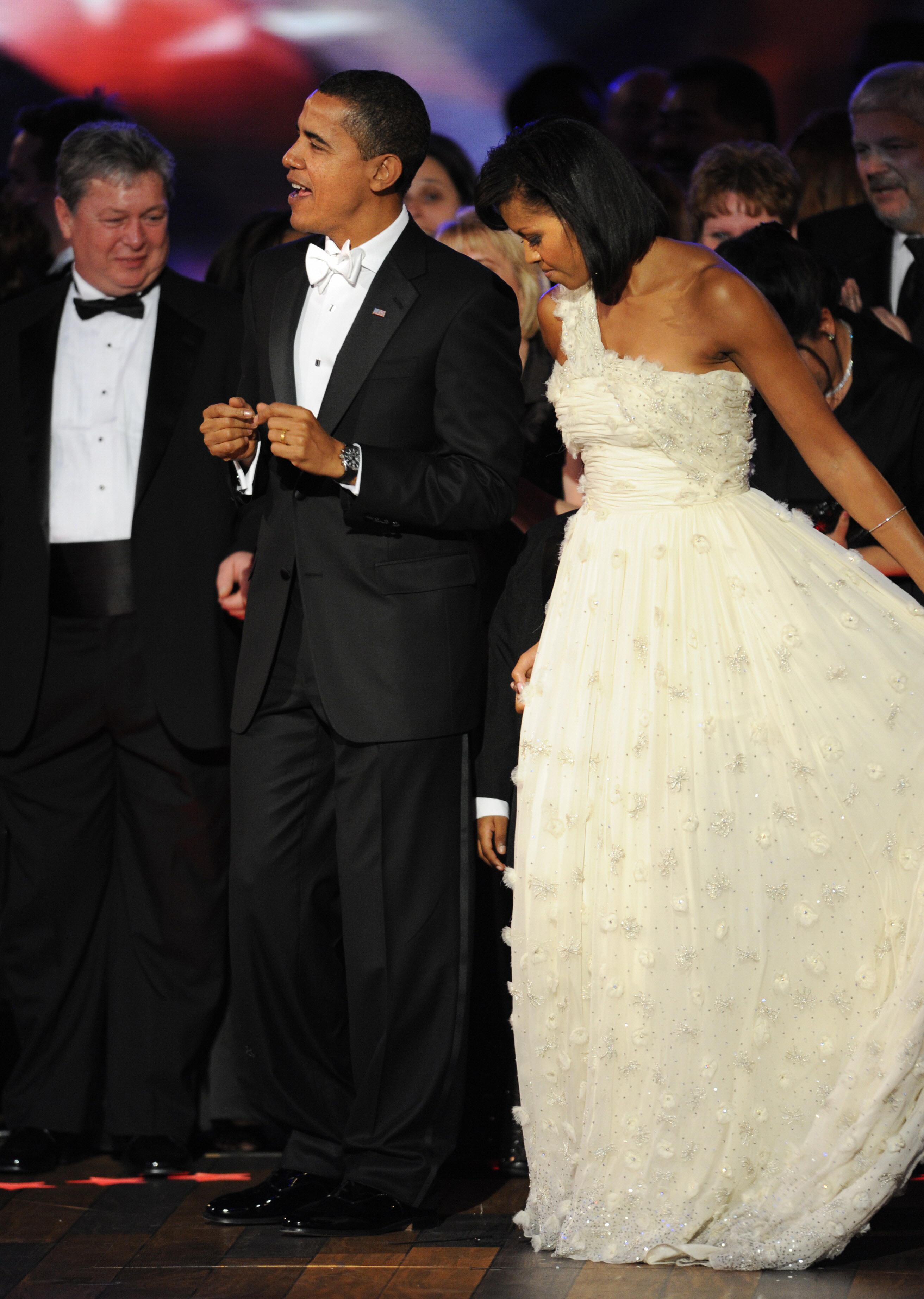 Michelle Obama in a White Jason Wu Gown at the Inaugural Ball ...